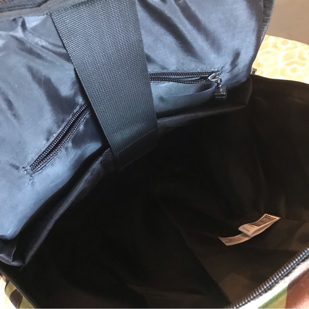 SOLD!  MadPax Camo full pack backpack - Picture 7 of 10